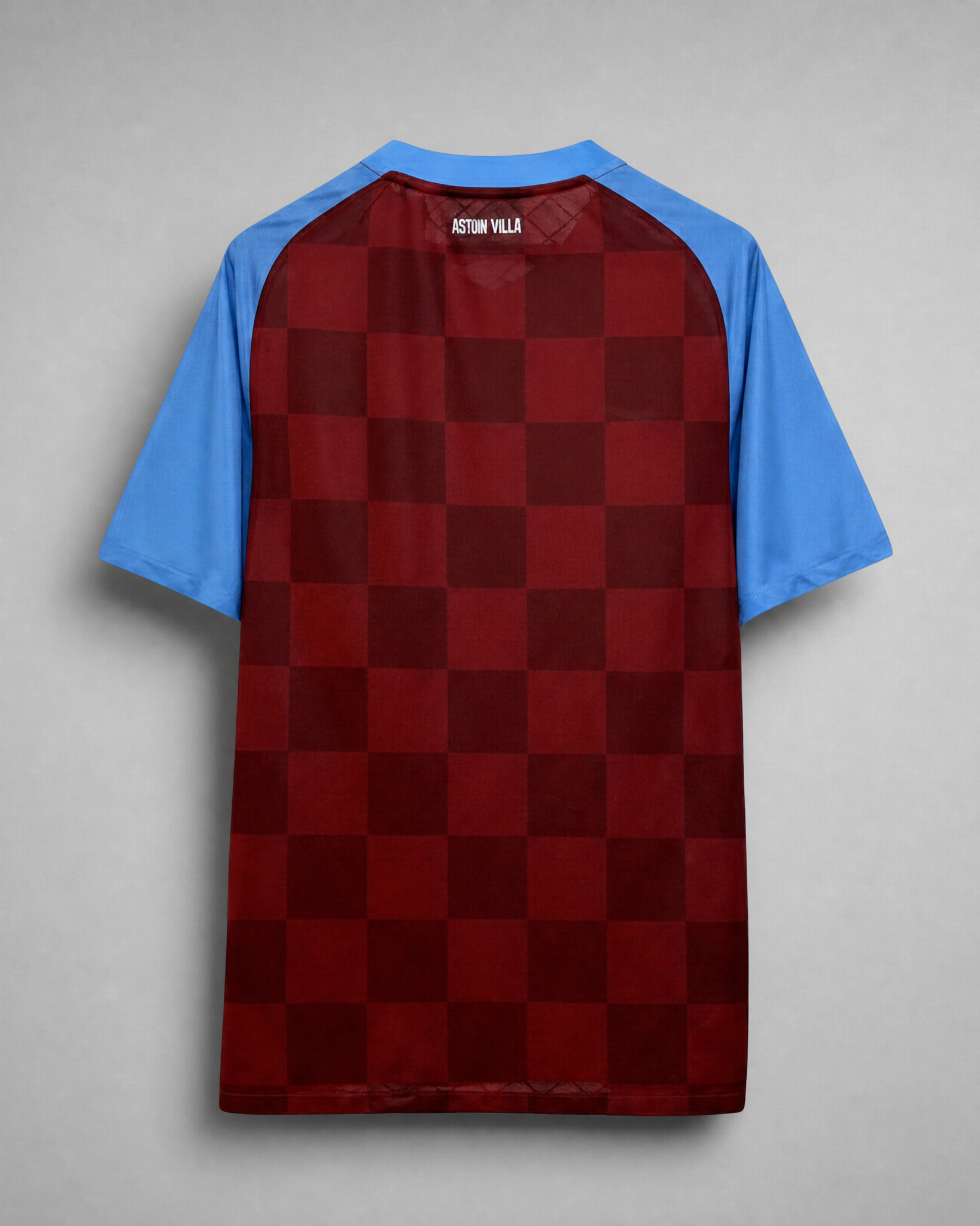 Aston Villa football shirt 2011/12 con design a scacchi