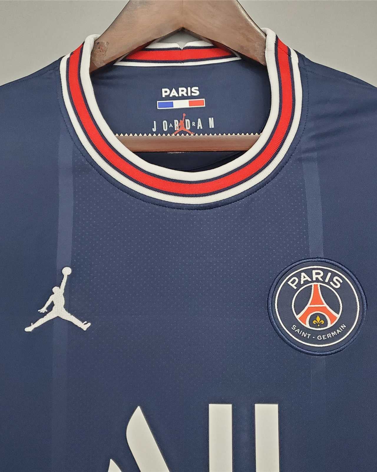 Colletto maglia PSG 2021/22 dettagli interni