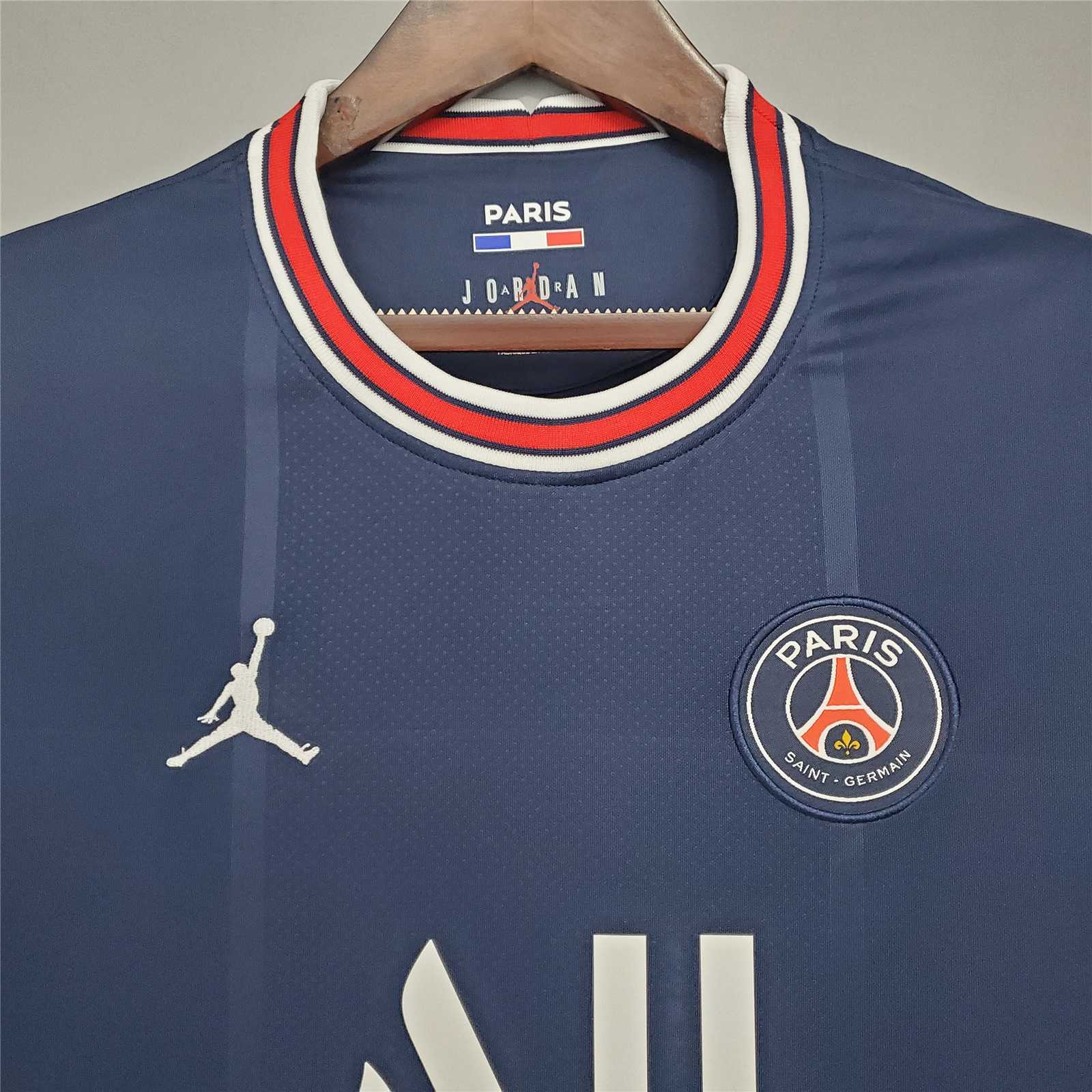 Colletto maglia PSG 2021/22 dettagli interni