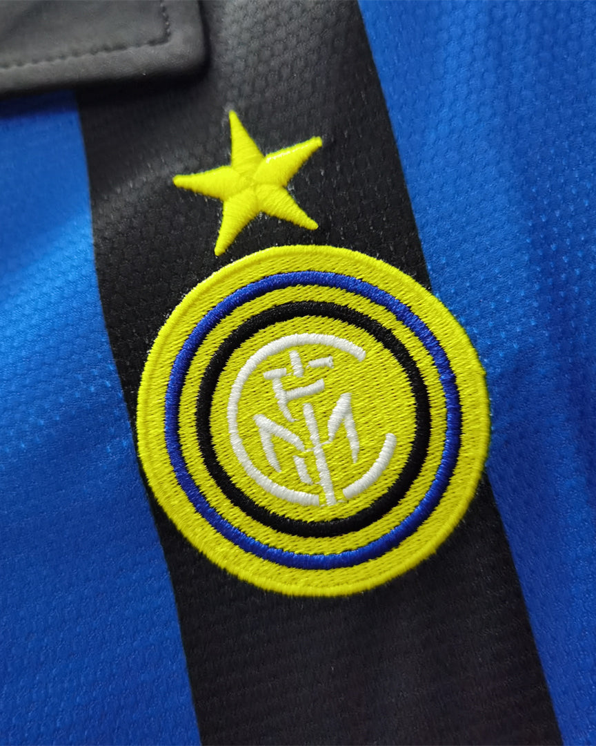 Dettaglio LOGO erazzurro vintage.