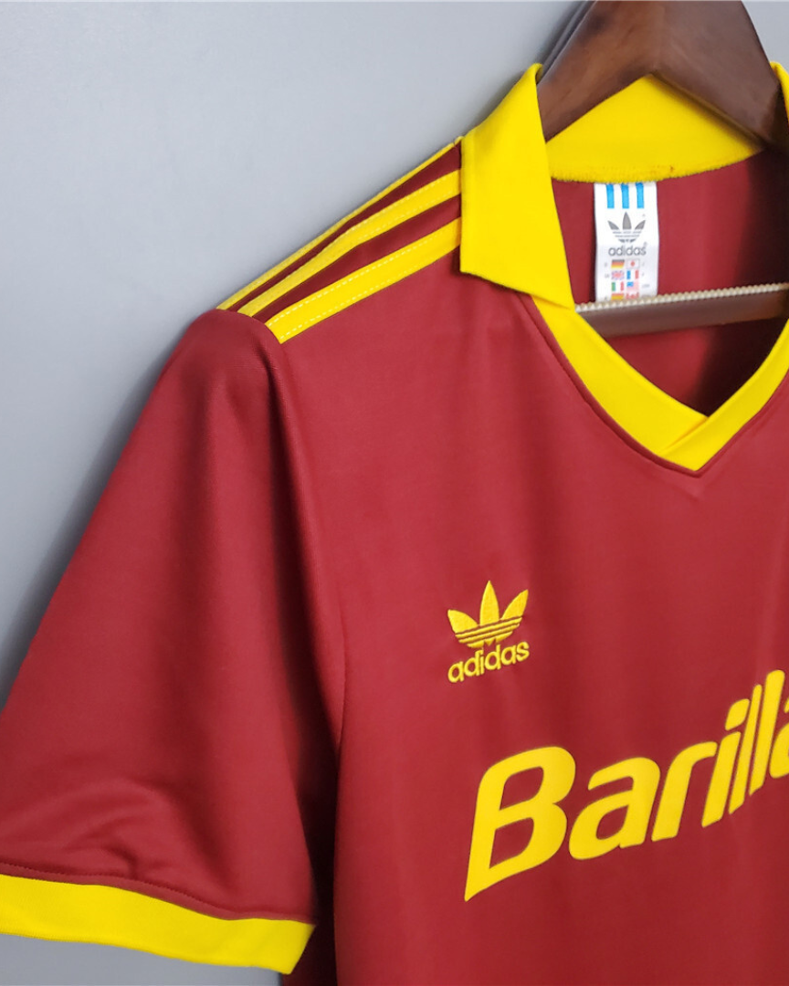 Dettaglio colletto e sponsor Barilla su maglia Roma vintage 1991/92