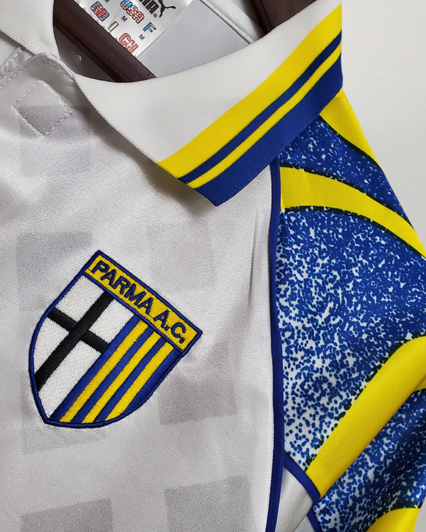 Dettaglio logo maglia Parma 1995/96