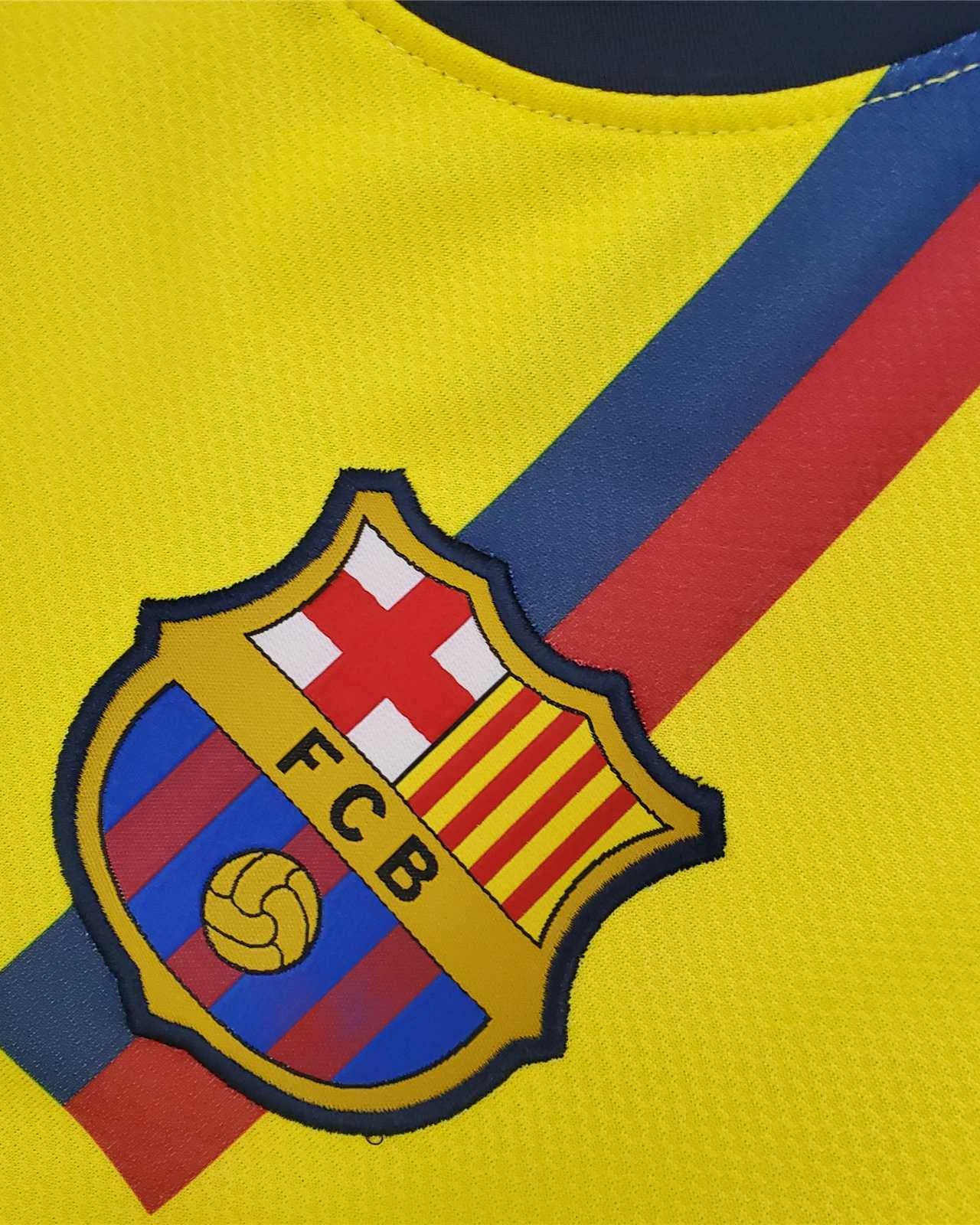 Dettaglio stemma FC Barcelona maglia away 2008/09