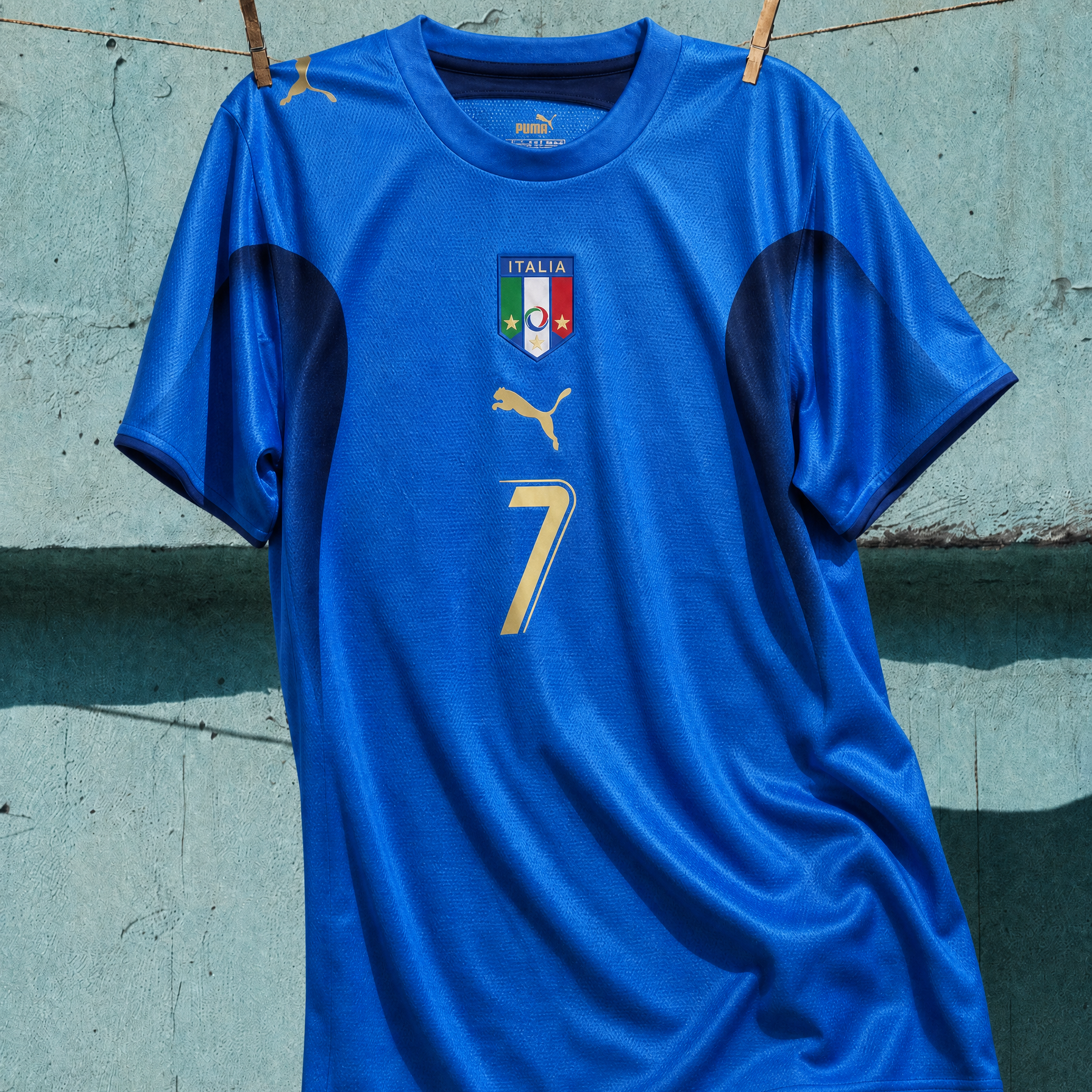 Dettaglio stemma FWC su maglia 2006 home