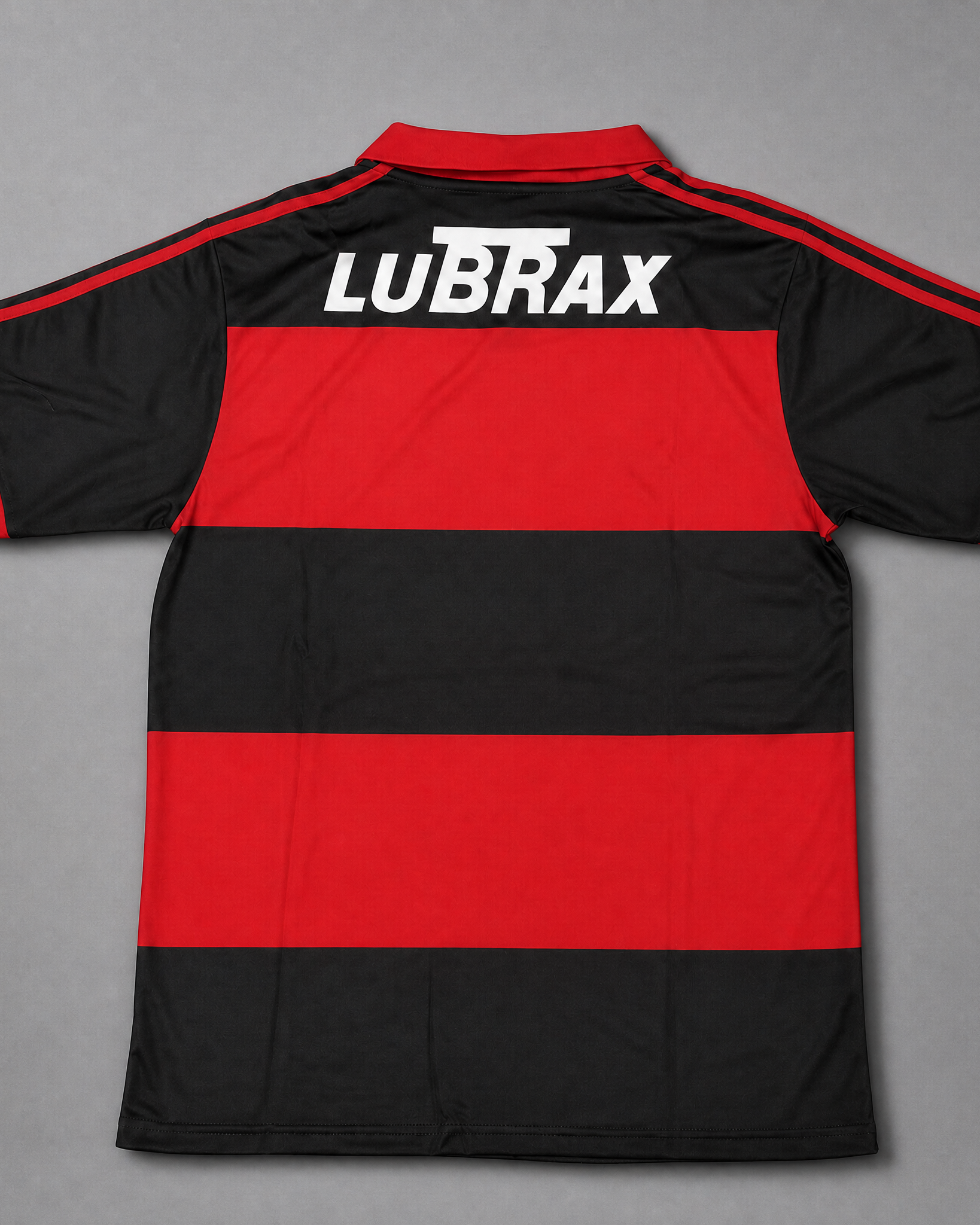 Flamengo home shirt 1990/91 con bande orizzontali rosso nere