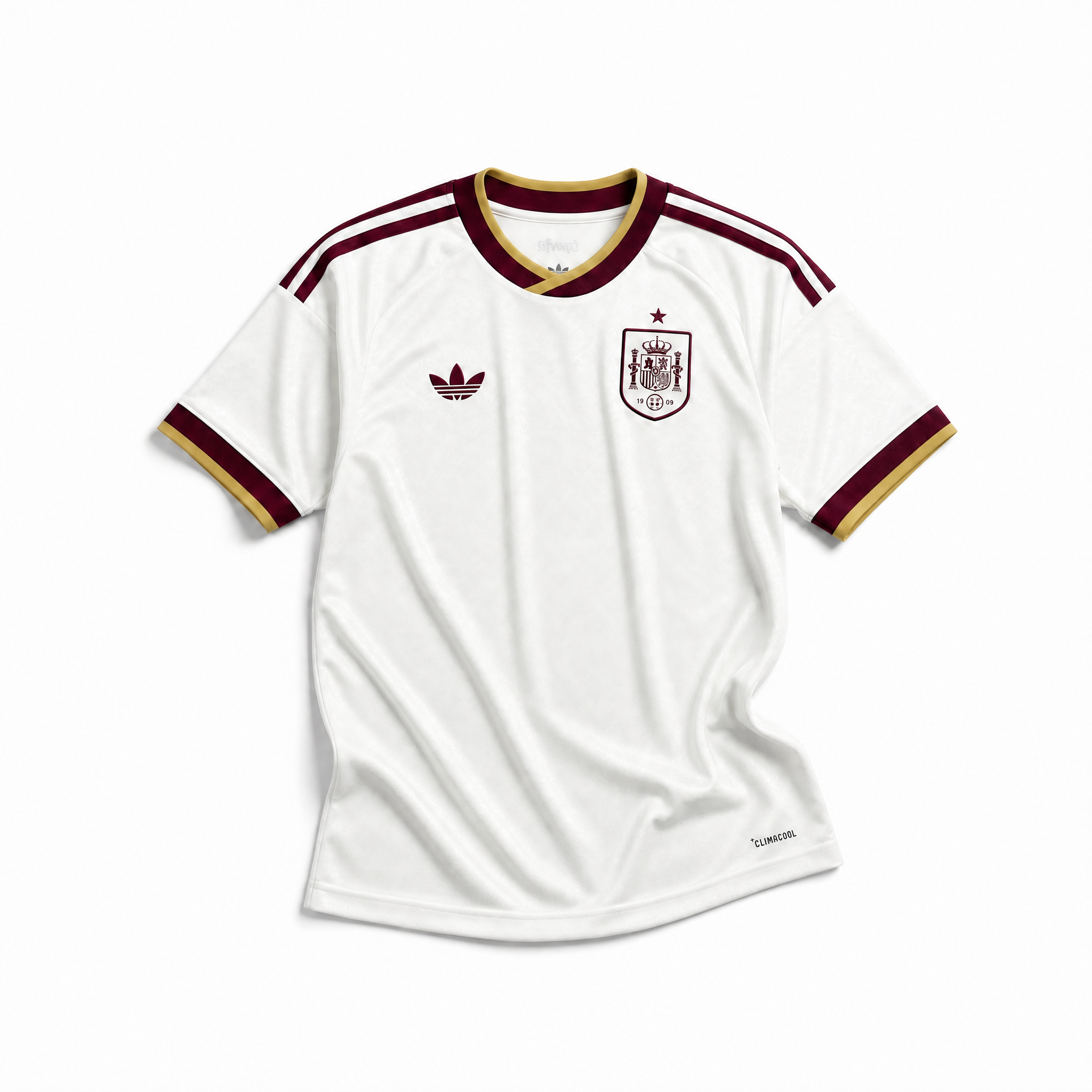 Fronte della maglia away della Spagna 2026 bianca con dettagli bicolore sul colletto e stemma centrale ricamato