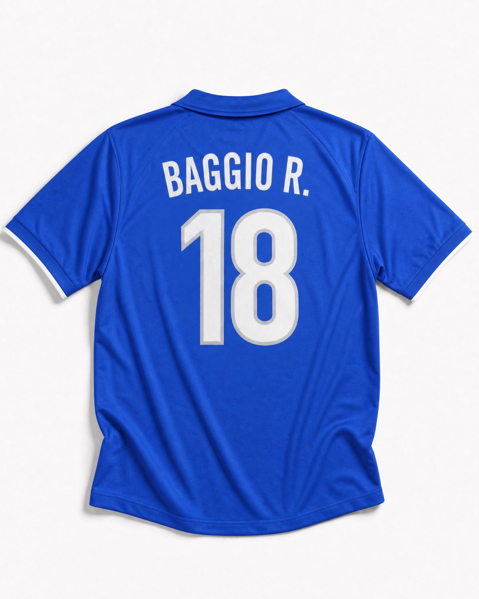 Retro maglia azzurra Italia 1998 Baggio numero 18 bianco con font ufficiale.