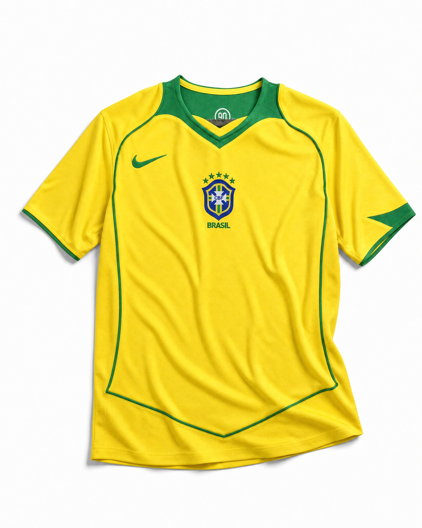 Maglia Brasile 2004 Home vista frontale con stemma nazionale