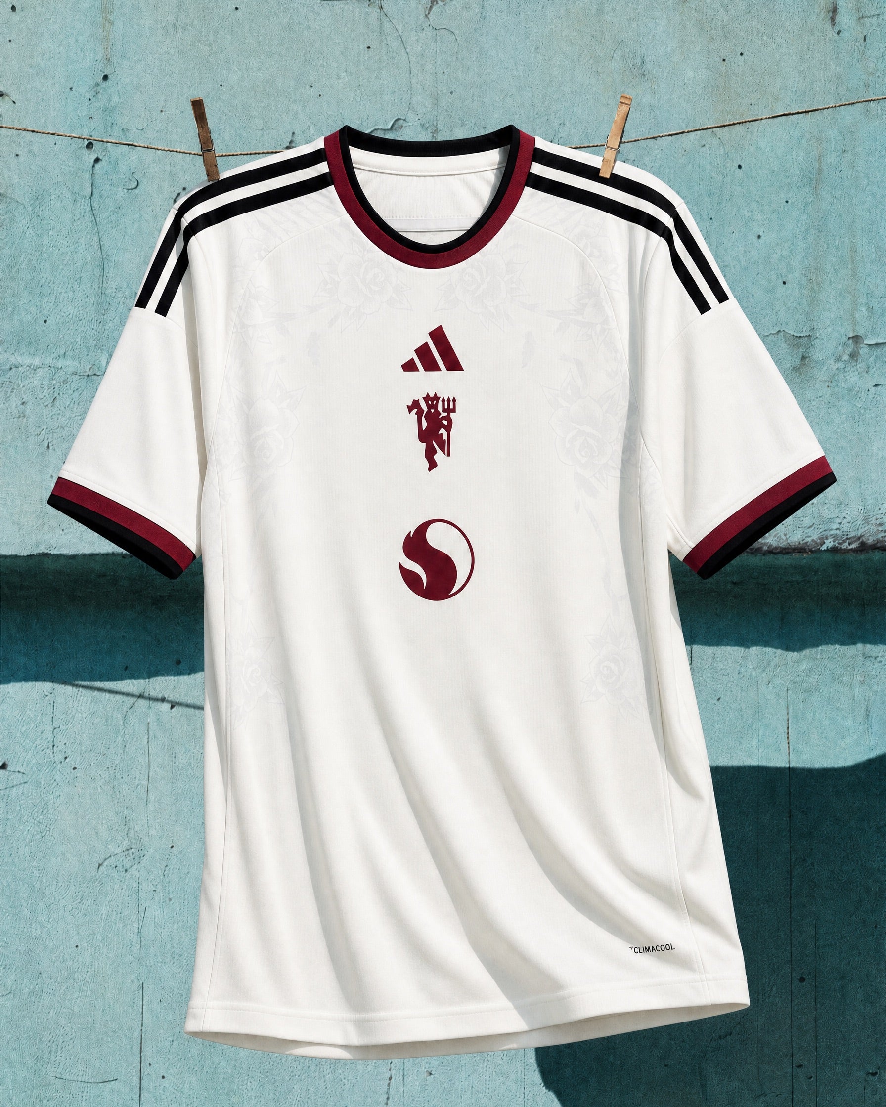 Maglia Third Man. United 2026/27 design avorio e dettagli verde scuro