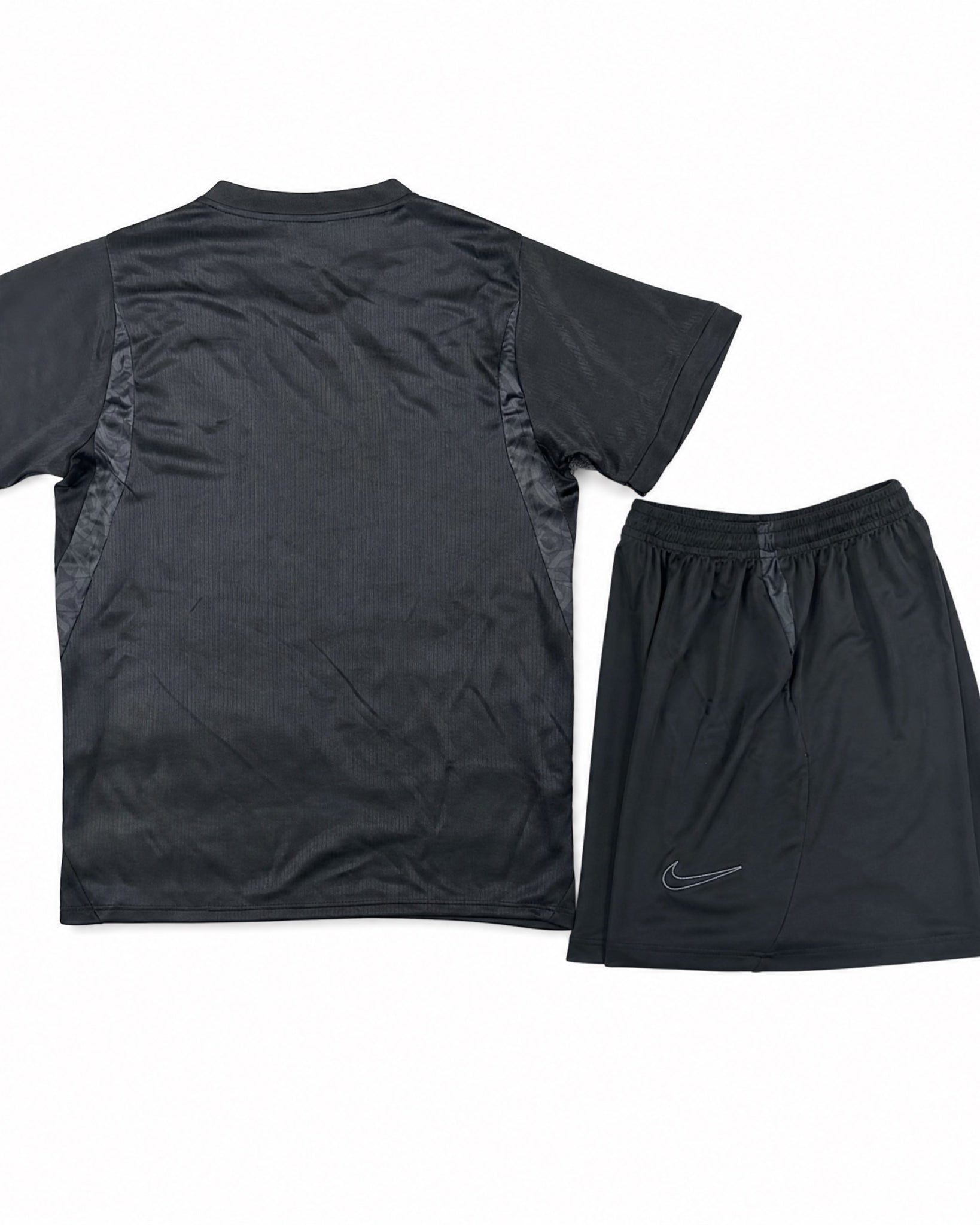 Norvegia Completo Away 2026 Bambino vista posteriore con maglia e pantaloncini coordinati.