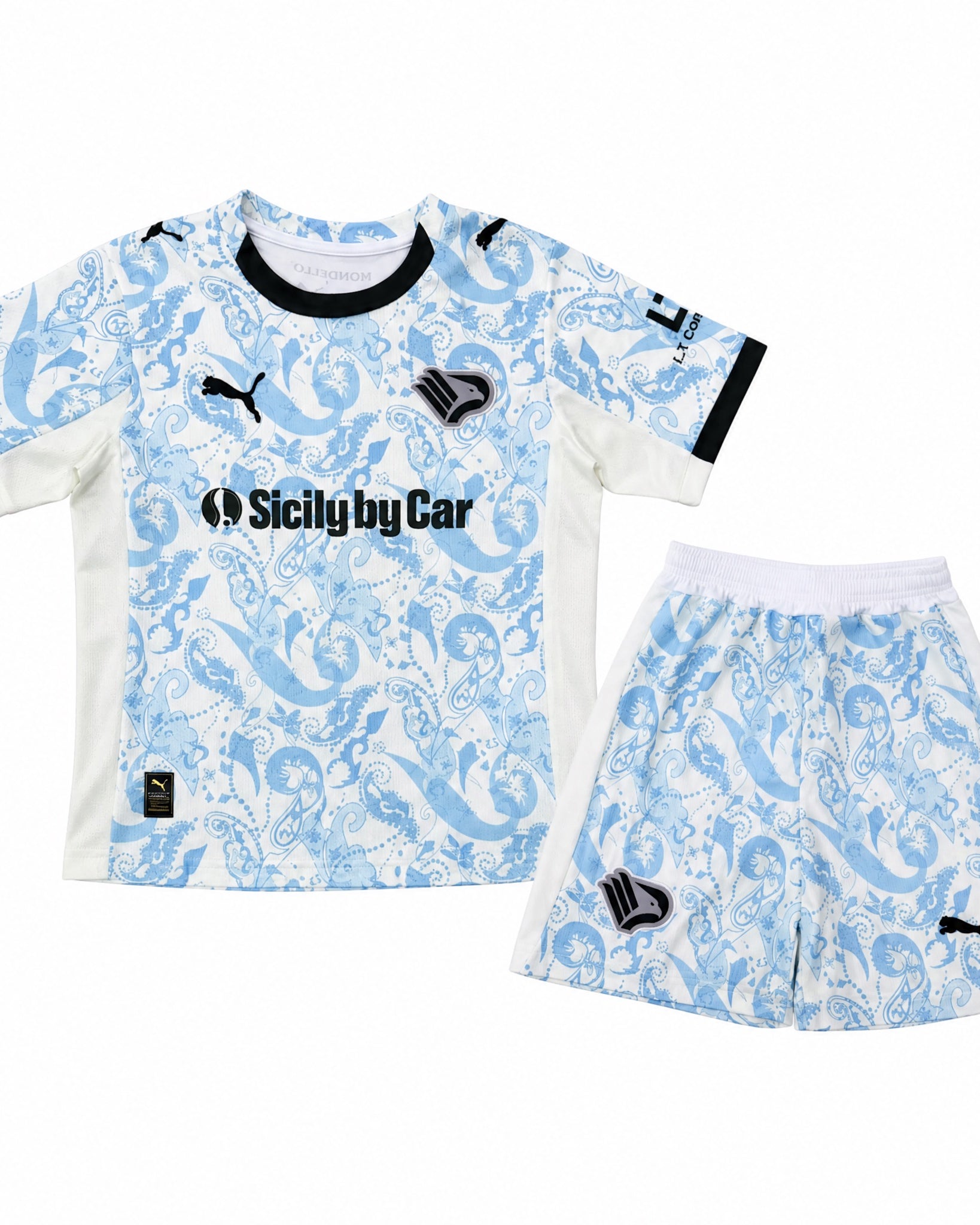 Palermo completo Third Bambino 2025/26 con maglia chiara e fantasia azzurra