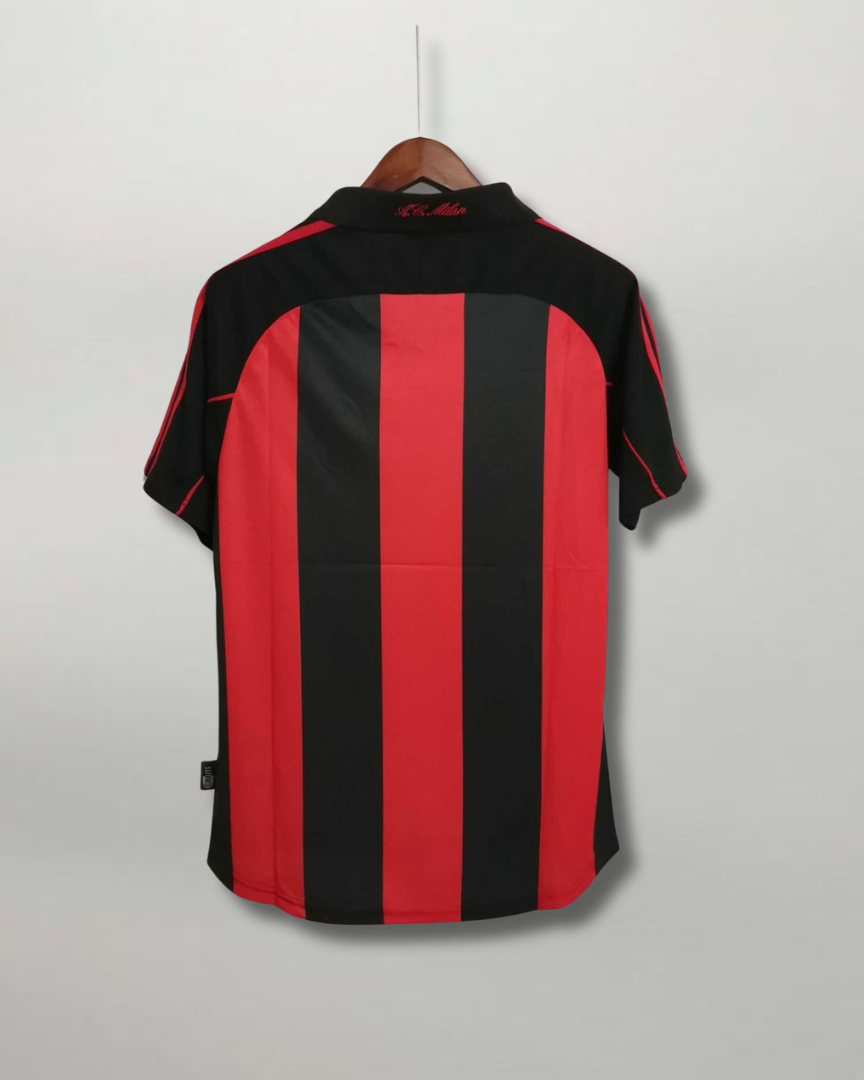 Retro maglia Milan 2000/01 stile calcio vintage italiano