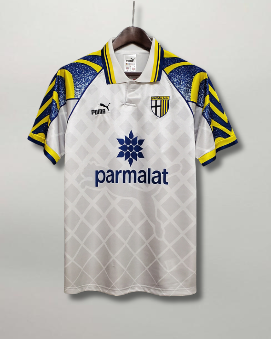 Vista frontale maglia Parma 1995/96 away con pattern geometrico anni 90