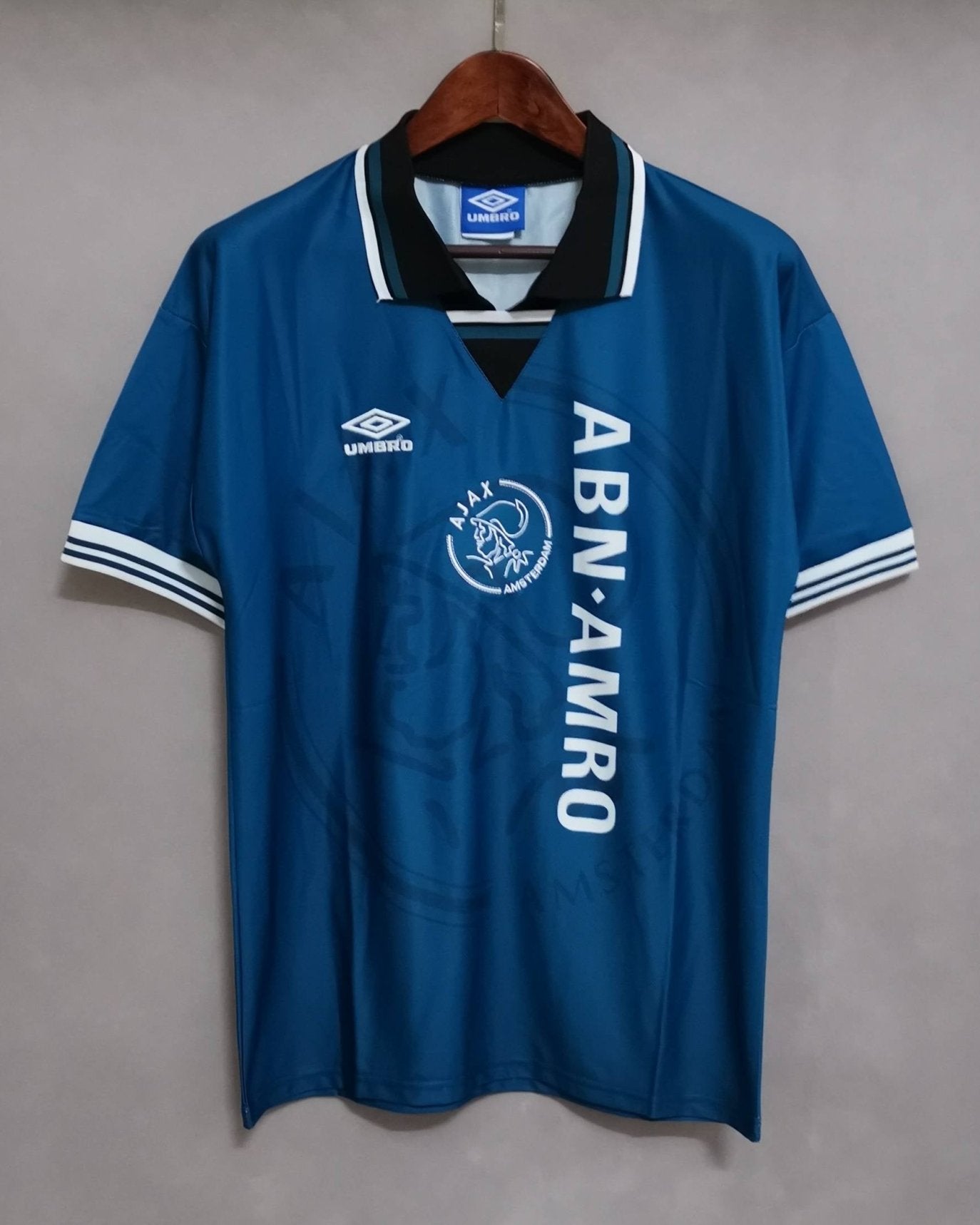 Ajax Maglia Away 1995/96 - Retro Soccer Kit