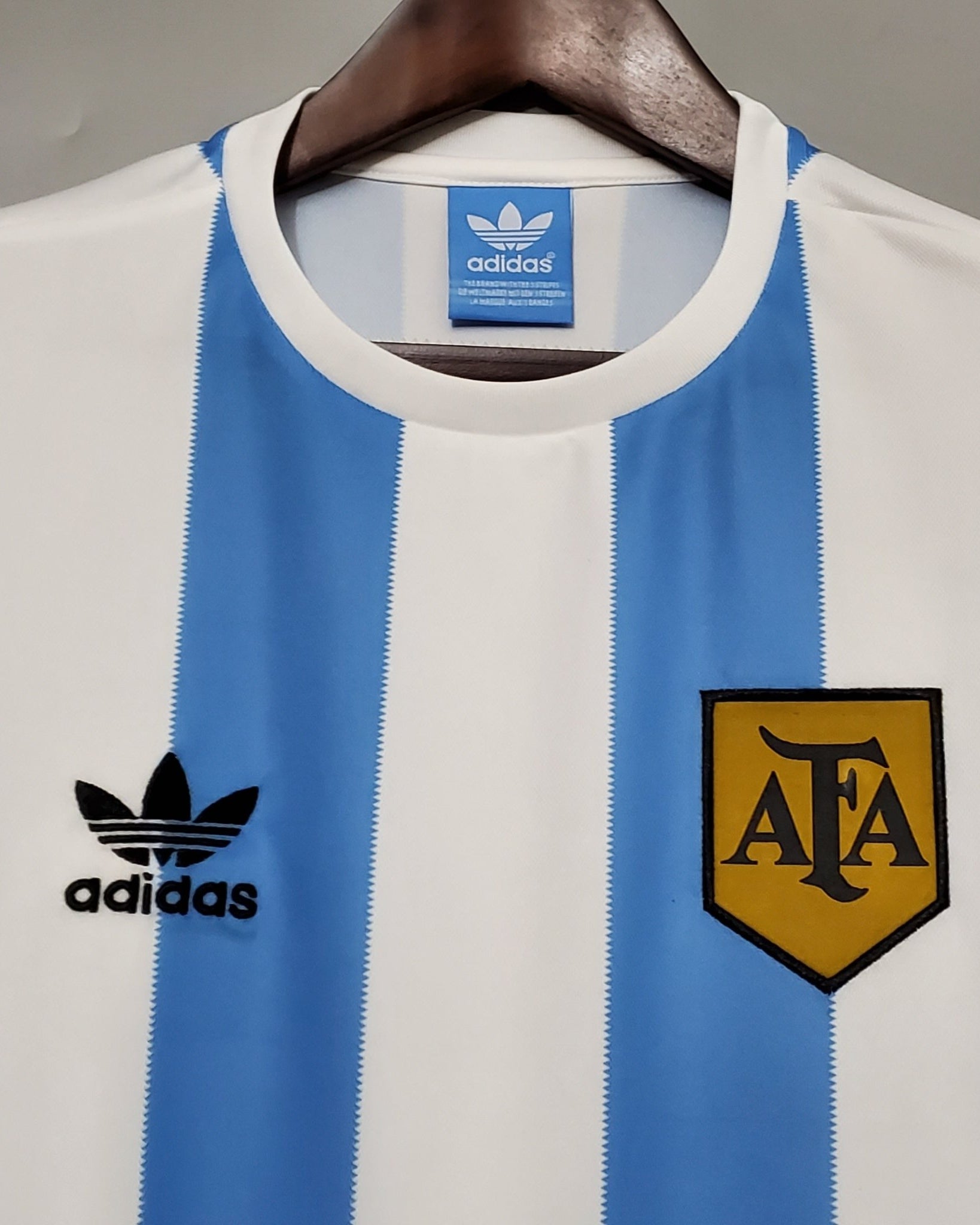 Argentina Maglia Home 1978 Vittoria Mondiali - Retro Soccer Kit