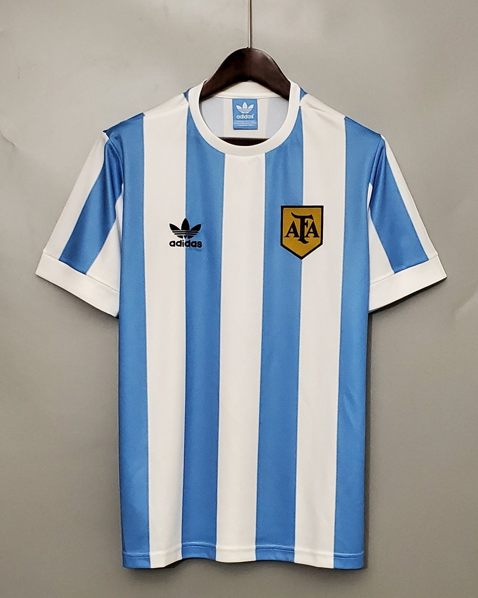 Argentina Maglia Home 1978 Vittoria Mondiali - Retro Soccer Kit