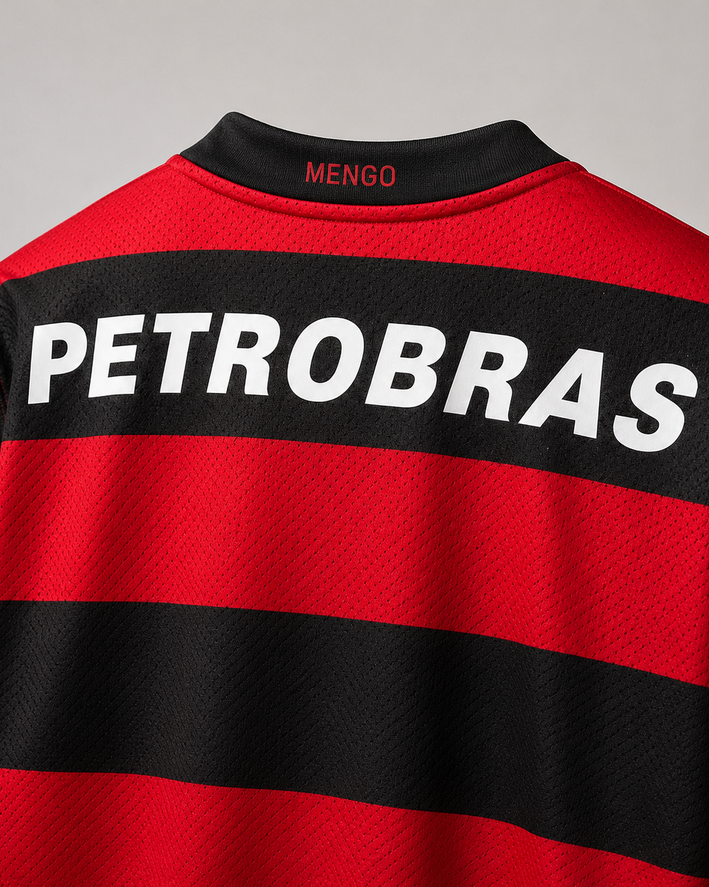 Close-up colletto e texture Flamengo maglia home 2008/09