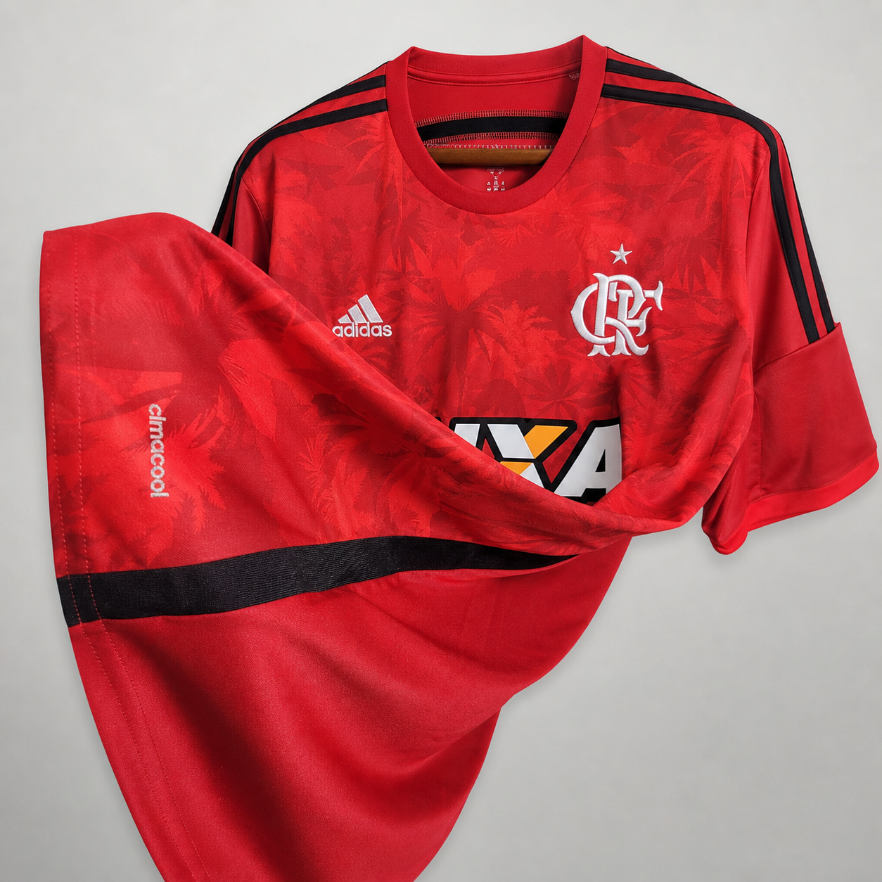 Flamengo shirt third 2014/15 dettagli maniche e design vintage brasiliano