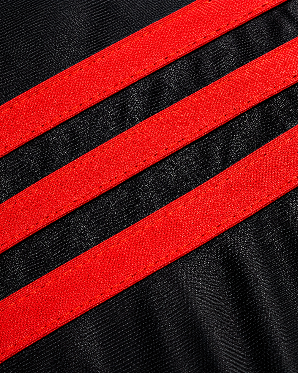 Flamengo home shirt 1990/91 con bande orizzontali rosso nere
