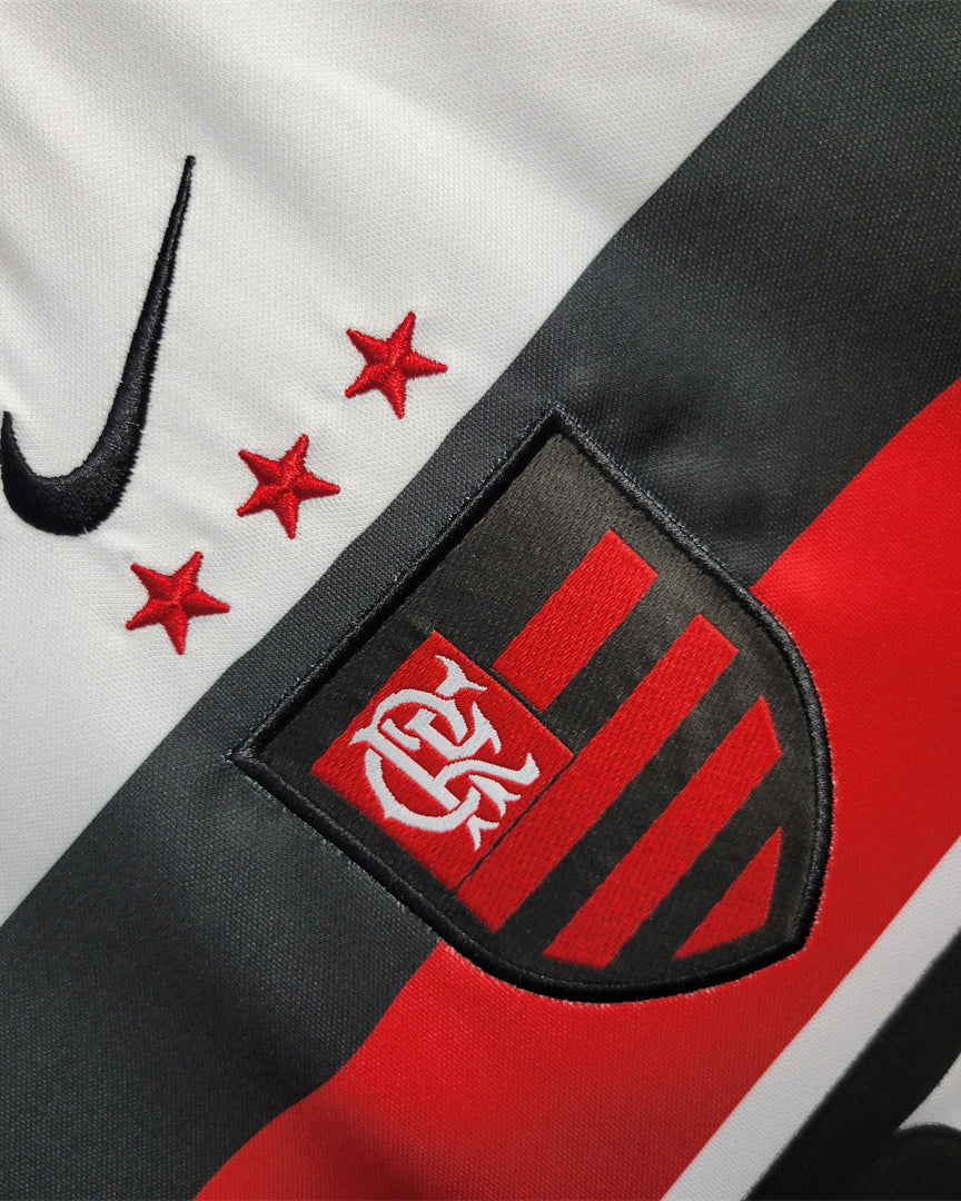 Retro jersey Flamengo 2001/02 stile calcio brasiliano vintage