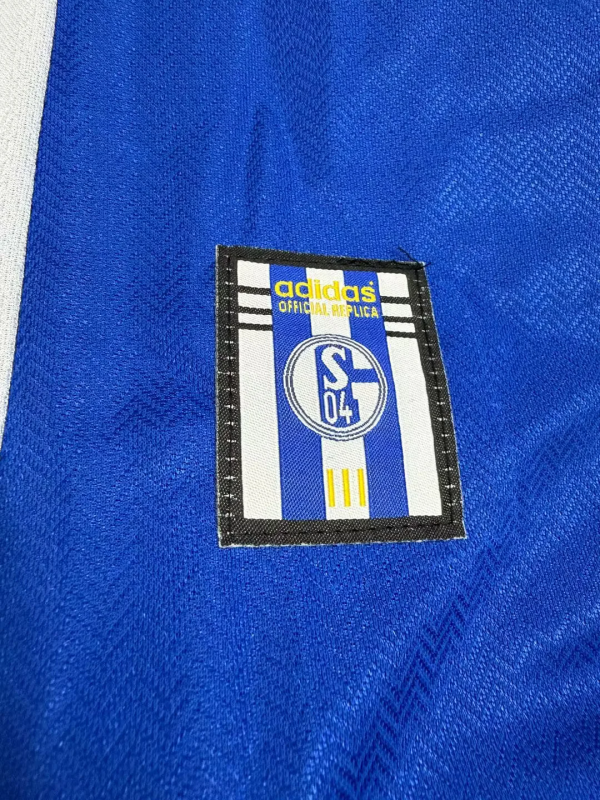 Dettaglio manica Schalke 04 football shirt vintage 1998/00