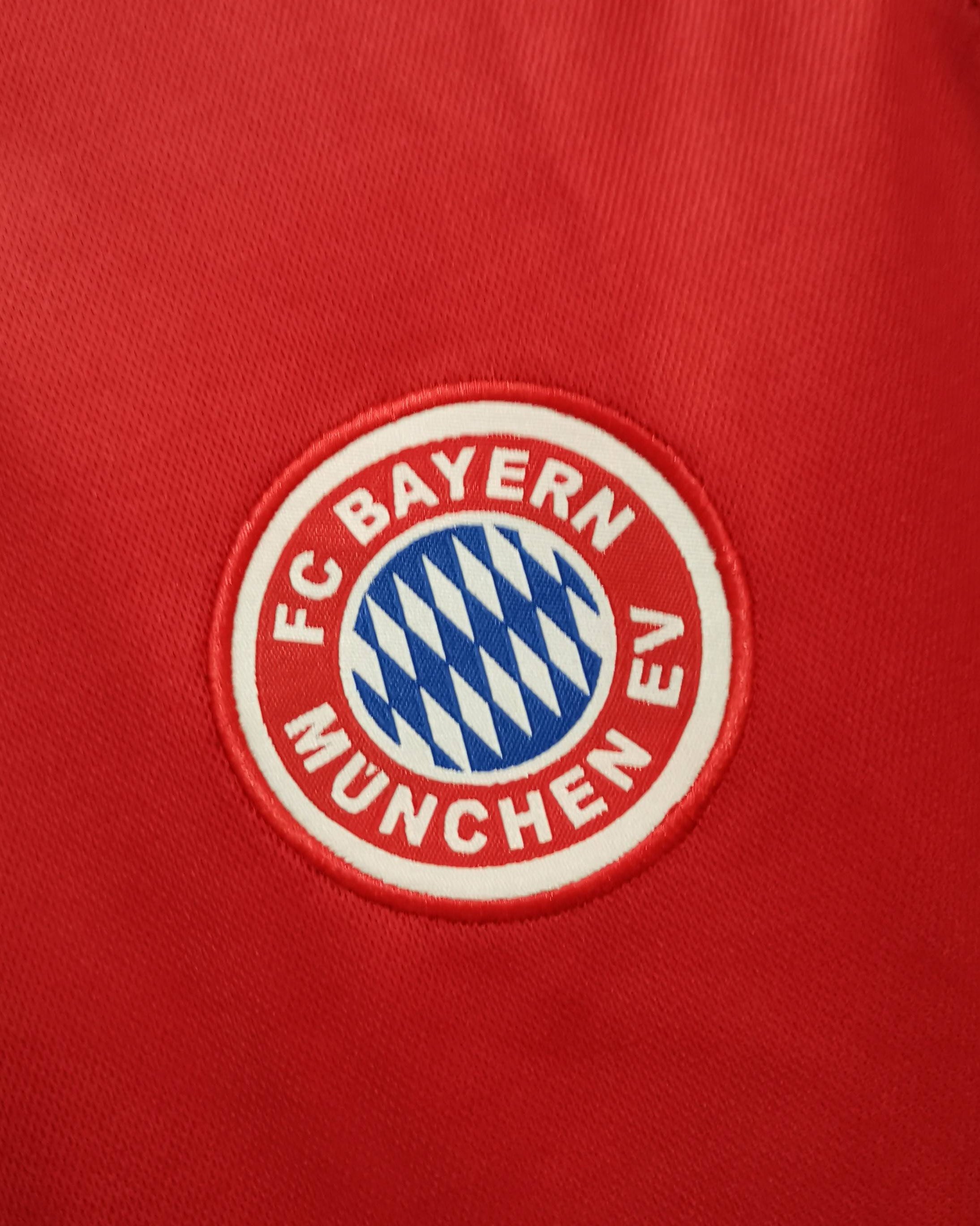 Dettaglio design Bayern Monaco anni Novanta calcio retro