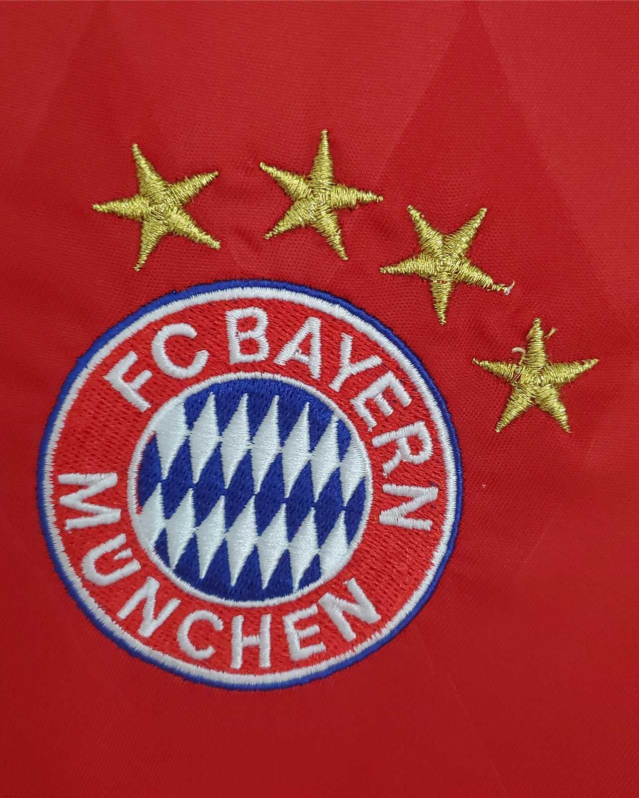 Dettaglio maglia Bayern Monaco UCL 2013/14