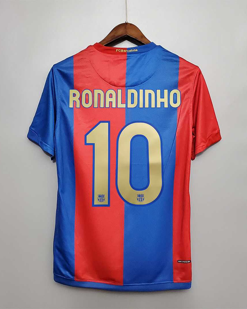 Maglia Barcellona Home 2006/07 Ronaldinho numero 10 retro blaugrana