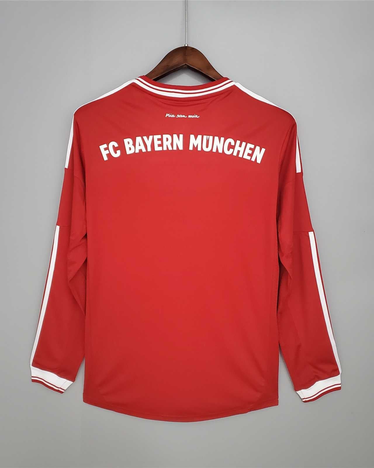 Retro maglia Bayern Monaco long sleeve calcio europeo