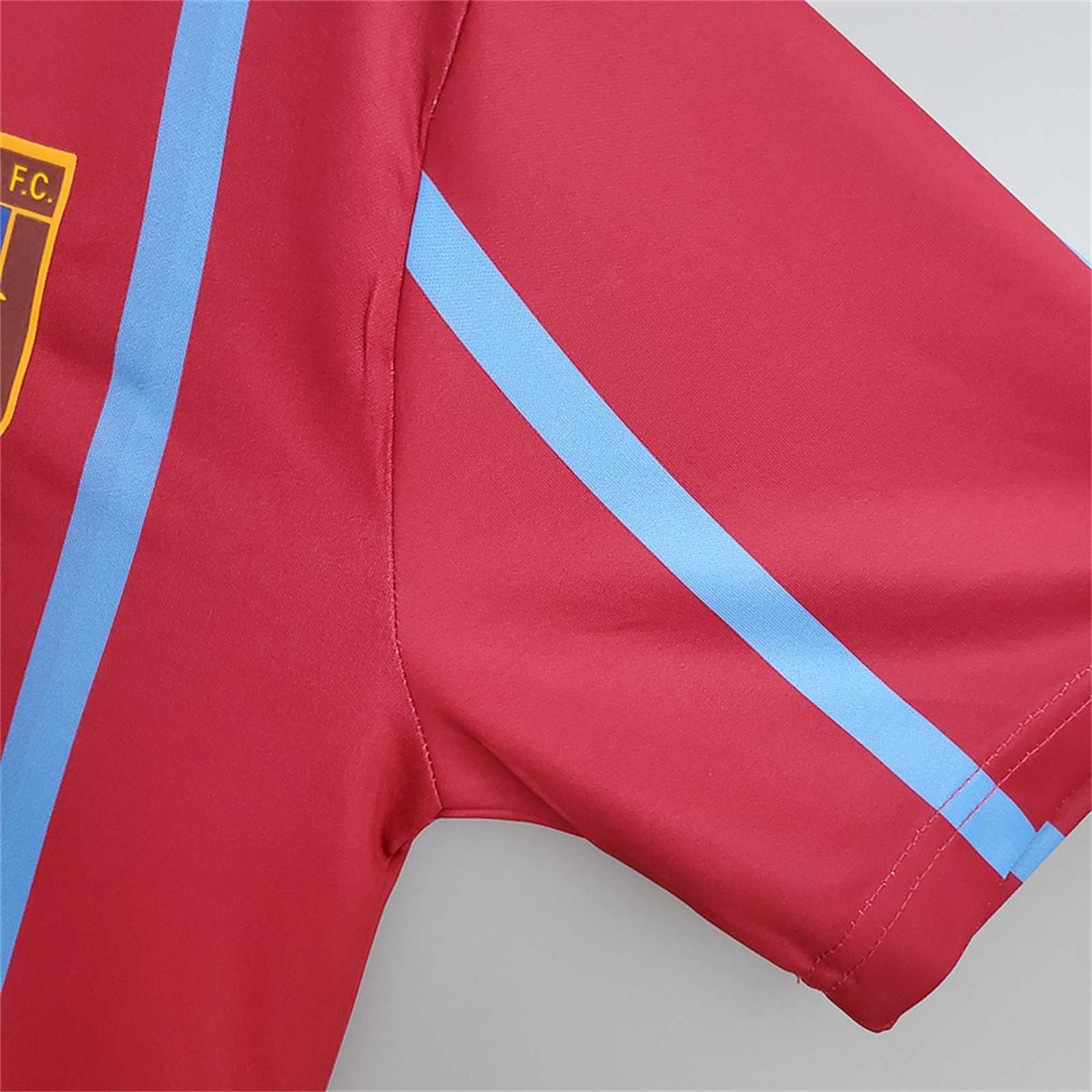 Retro Aston Villa soccer jersey anni 90 vista posteriore