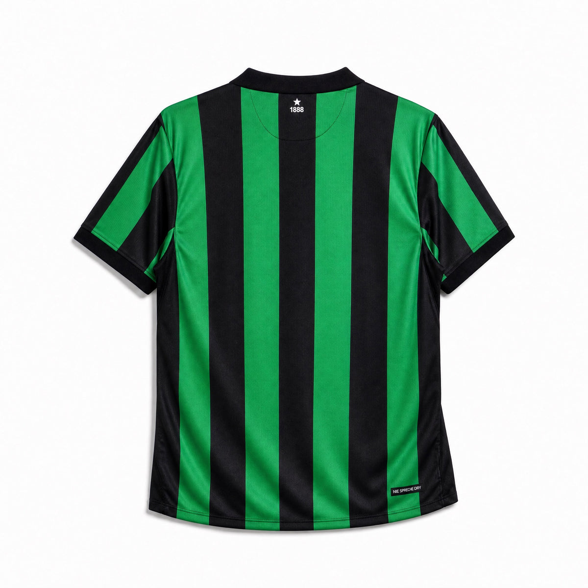 Frontale jersey Celtic away con bande verticali verdi e nere
