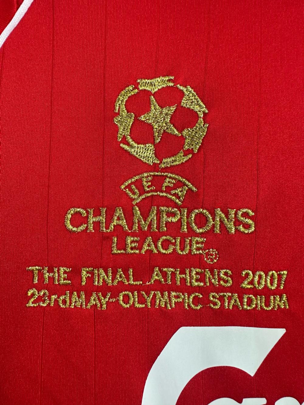 Dettaglio stemma Champions su maglia home 2006/07