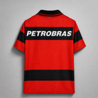 Dettaglio frontale Flamengo jersey home 1999/00 con bande orizzontali
