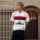 Dettaglio colletto Flamengo maglia away 2002/03 stile retrò
