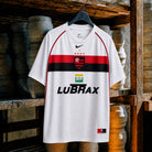 Flamengo shirt away 2002/03 con dettagli rossi e neri
