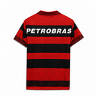 Retro della maglia Flamengo 1995/96 a bande orizzontali rosso nere
