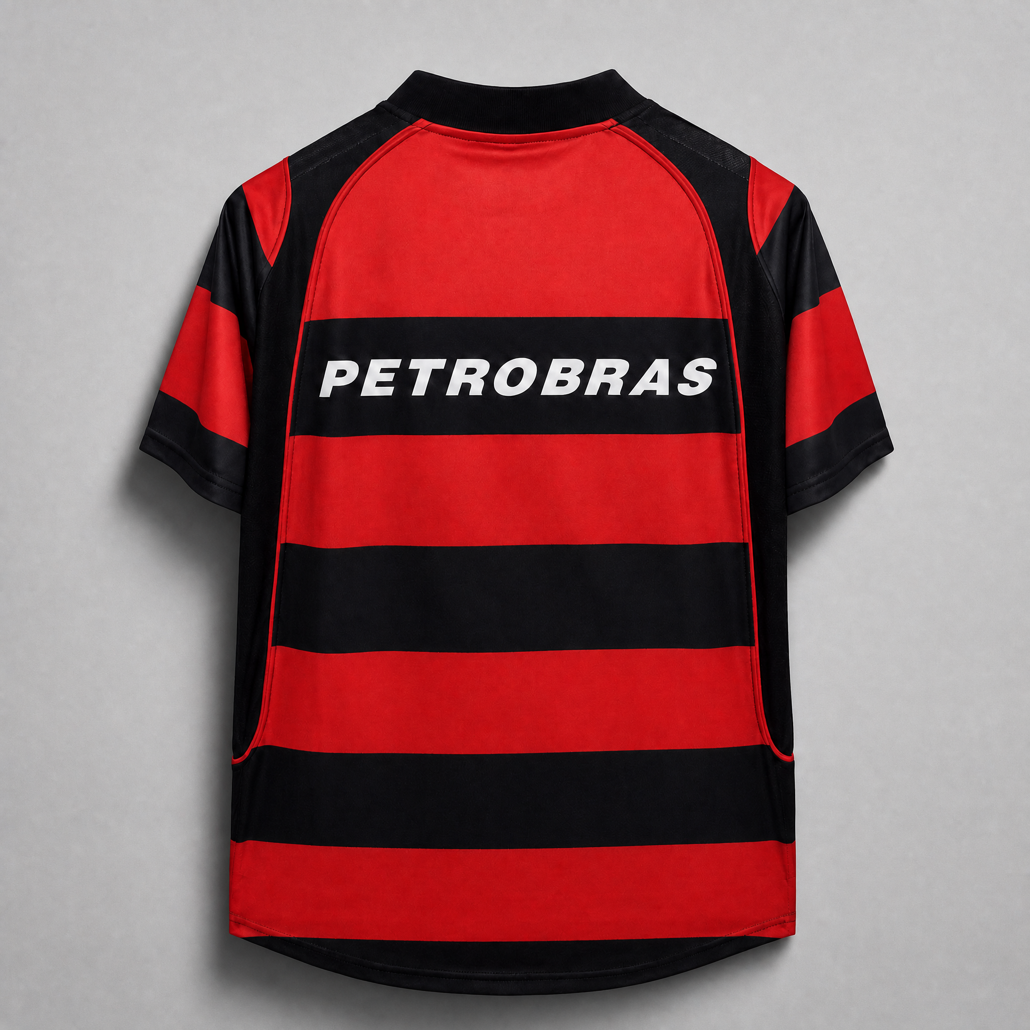Flamengo home shirt con bande orizzontali rosso nere 2003/04 
