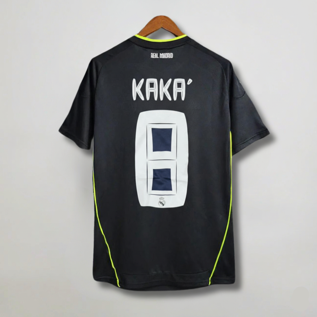 Kaká Real Madrid 2010/11 Away Jersey | Vintage Jersey – Retro
