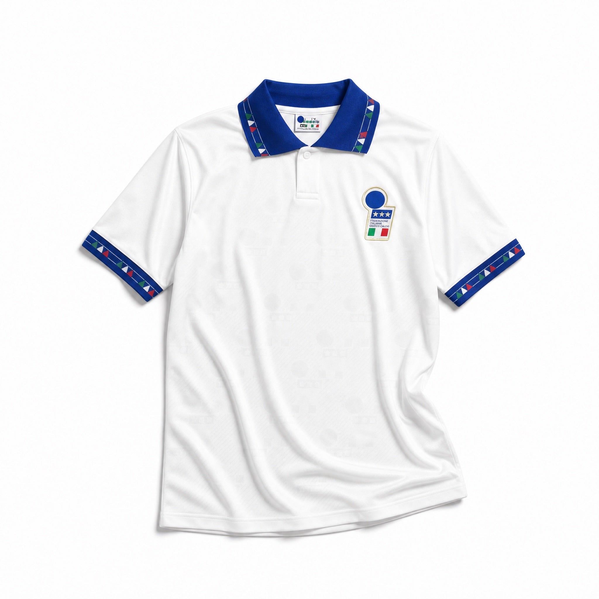 Roberto Baggio in campo con la maglia bianca dell'Italia a USA '94.