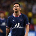 Lionel Messi PSG 2021/22 maglia home numero 30 in campo