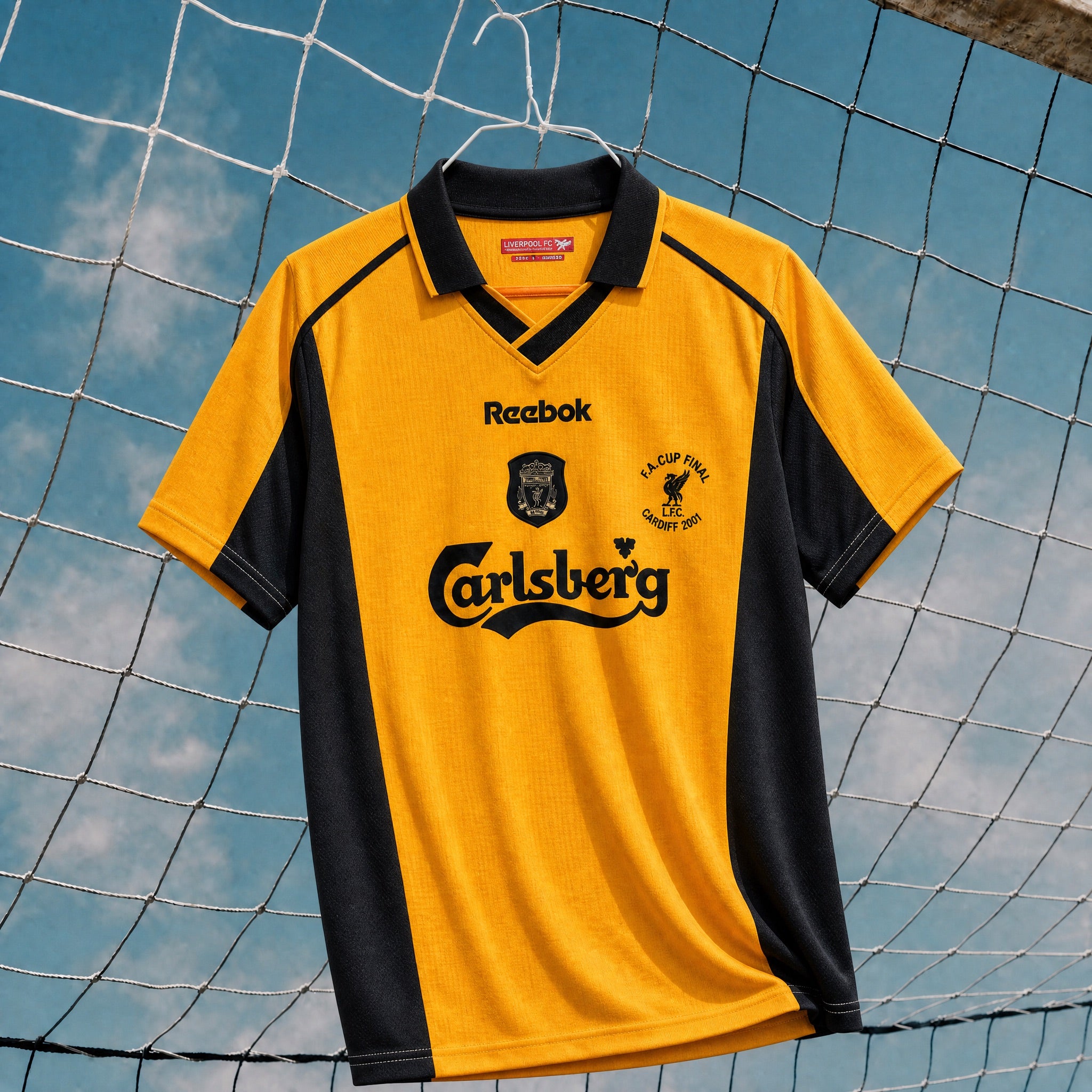 Liverpool Away Jersey 2000/01 – Retro Soccer Kit
