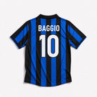 Retro maglia Inter 1998/99 Baggio numero 10 bianco su strisce nerazzurre.
