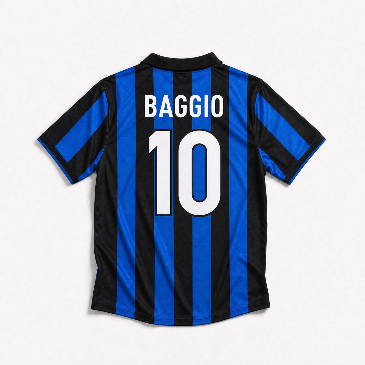 Retro maglia Inter 1998/99 Baggio numero 10 bianco su strisce nerazzurre.
