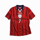 Maglia Beckham Inghilterra Away 1998 vista frontale con design a righe verticali