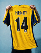 Retro maglia Thierry Henry Arsenal 1999/00 con nome HENRY e numero 14