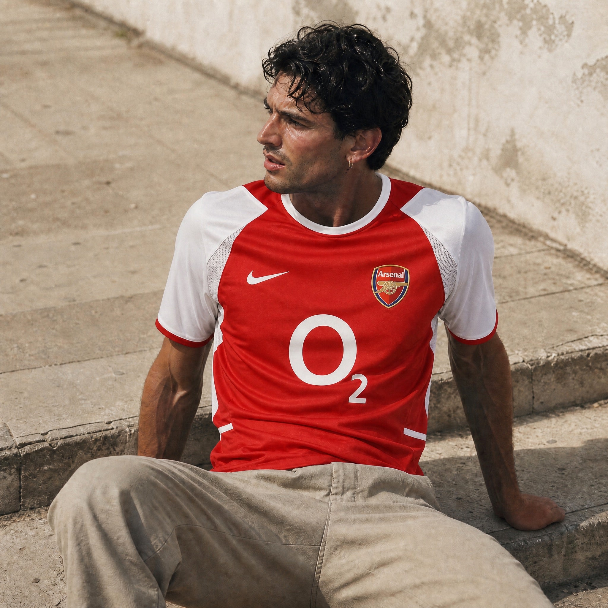 Thierry Henry con maglia Arsenal Home 2002/03 numero 14