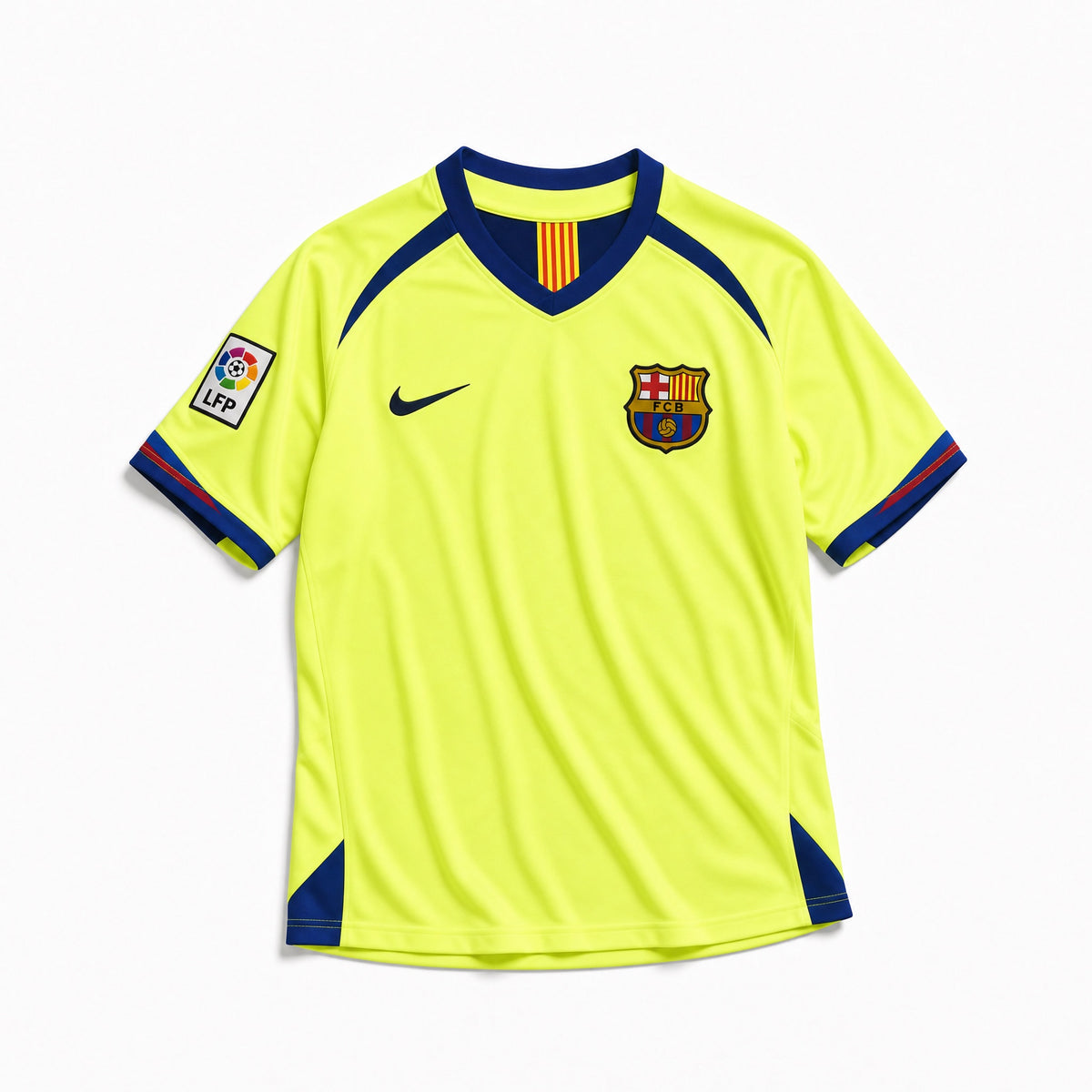 Maglia vintage Barcellona 2005/06 vista frontale colore giallo con dettagli blu rossi
