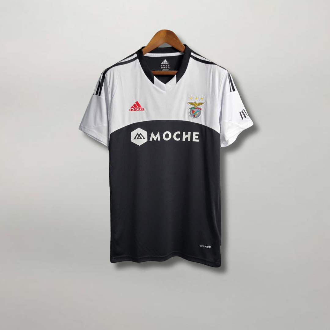 Maglia Benfica Away 2013/14 nera Adidas con pannello bianco e sponsor Moche