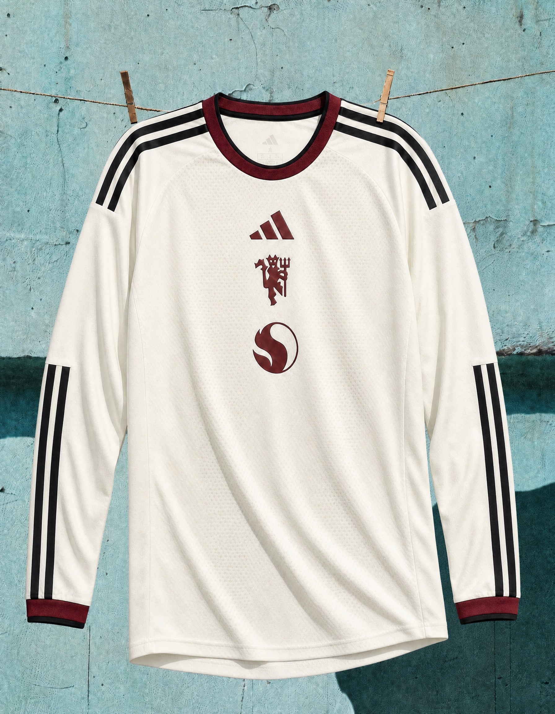Maglia Man. United Third Long 2026/27 con dettagli bordeaux e verde scuro