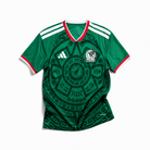 Mexico Maglia Home 2026 World Cup vista frontale verde con grafica circolare ispirata alla tradizione messicana